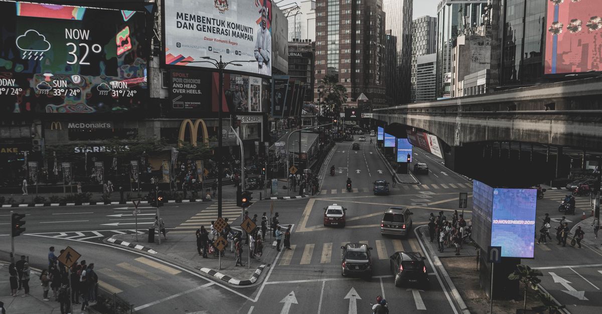 DeepIntent Adds Vistar’s DOOH Screens to Its Healthcare DSP
