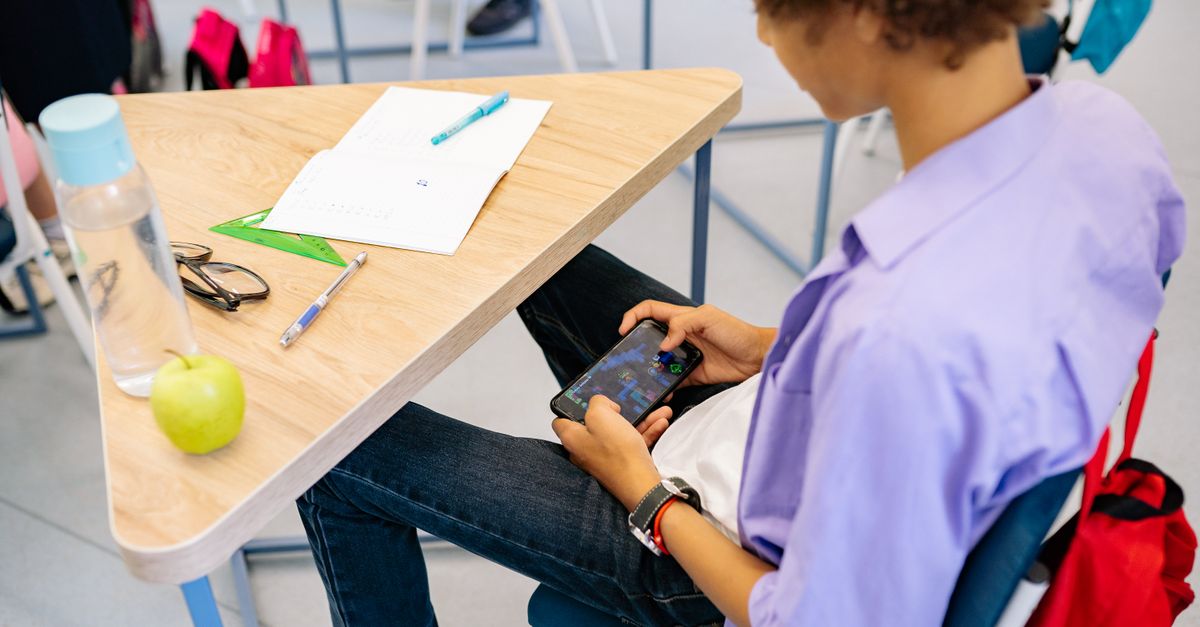A School Phone Ban Would Cost TikTok Over $1 Billion