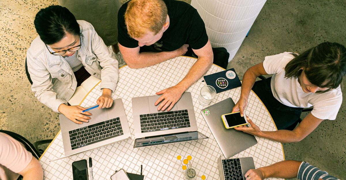 Agencies Are Rebuilding Around One Agentic Platform
