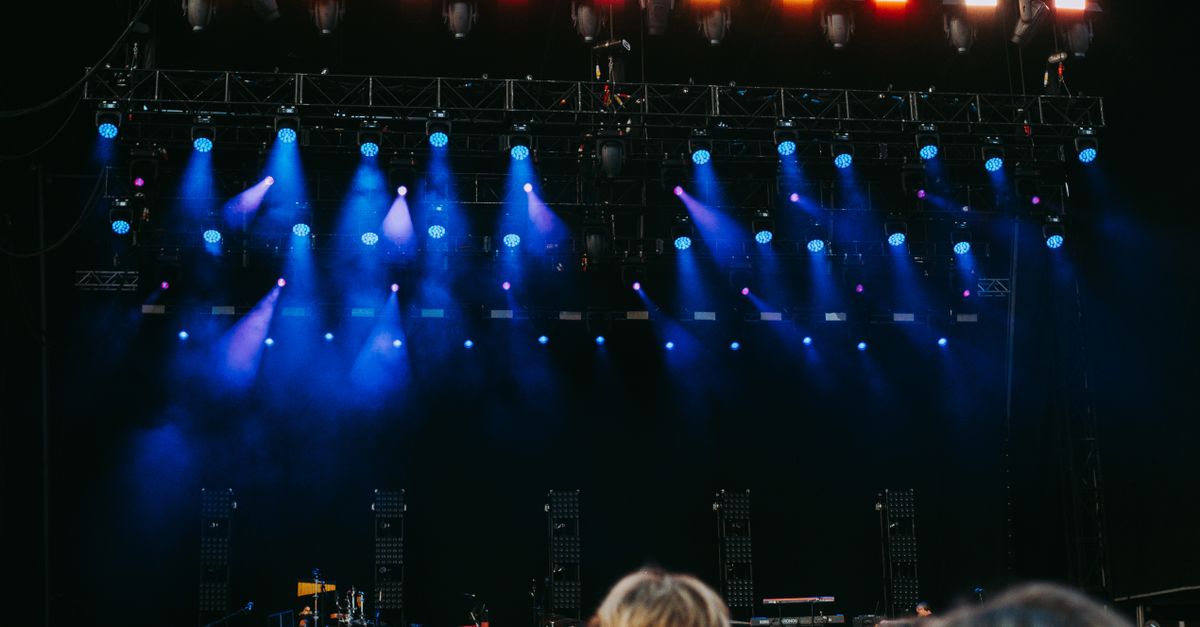 Agentforce Handles Fan Questions on Live Nation Show Day