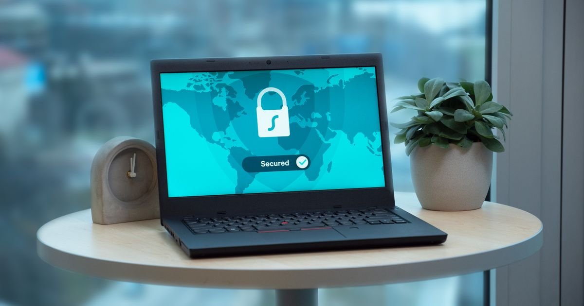Four Readings of the EU Cookie Mandate Split on Personal Data